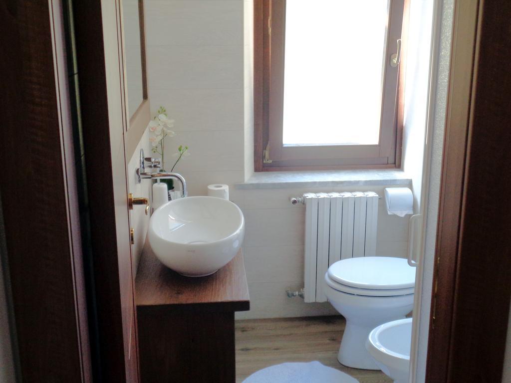 Hotel Mont Gelé Ollomont Habitación foto